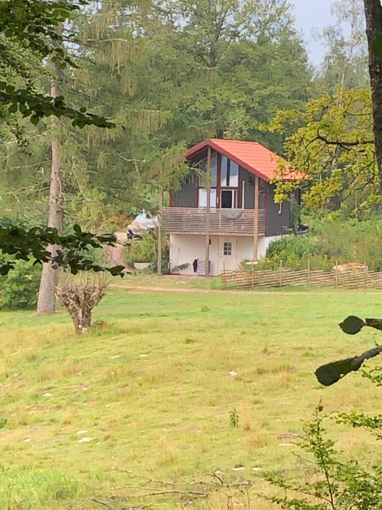 Joarsbo, Stuga 2, Gardsstugan Kalv Exterior foto